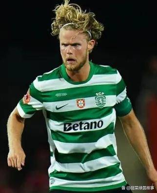 曼联转会动态：贝林厄姆冬窗立场曝光，多特蒙德追逐的关键因素浮现